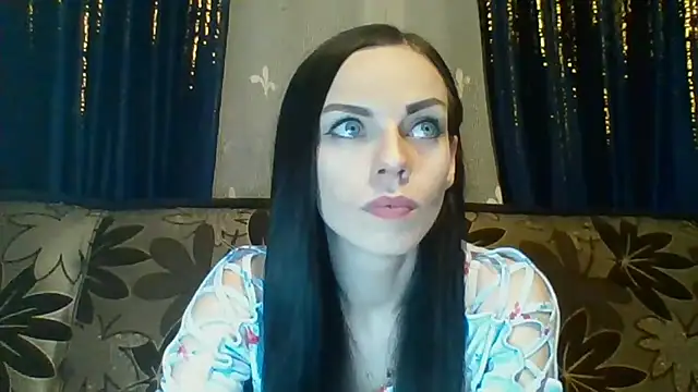 Snapshot of CassieSensual chatting on December 2025 07:14:02 PM CassieSensual online show from December 2025 07:14:02 PM