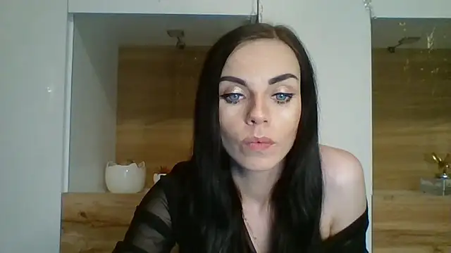 Snapshot of CassieSensual chatting on January 2026 07:21:01 PM CassieSensual online show from January 2026 07:21:01 PM