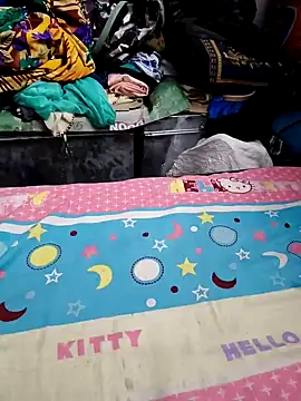 Snapshot of couple00795 chatting on December 2024 01:58:01 PM couple00795 online show from December 2024 01:58:01 PM