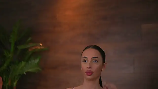 KairaAndrews online show from March 2026 07:17:01 PM