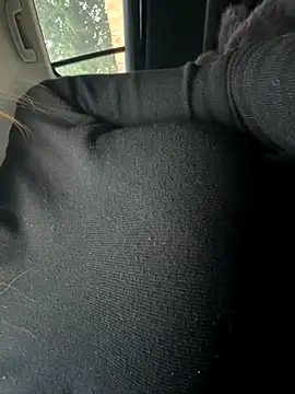 Lucky-Anna001 online show from December 2025 09:35:02 AM