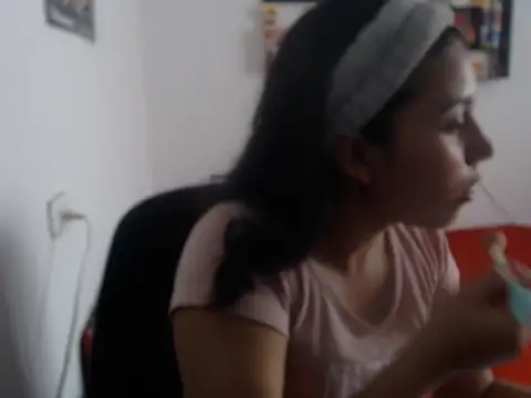 HannaKlein online show from February 2025 07:18:02 PM