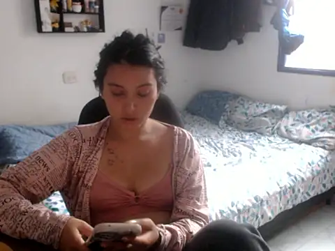 HannaKlein online show from January 2026 06:44:02 PM