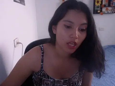 HannaKlein online show from January 2025 01:49:02 PM