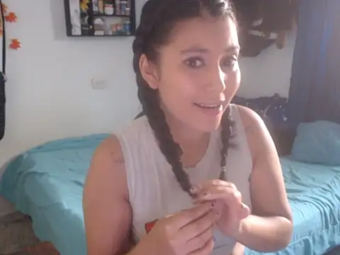 HannaKlein online show from February 2026 01:19:01 PM