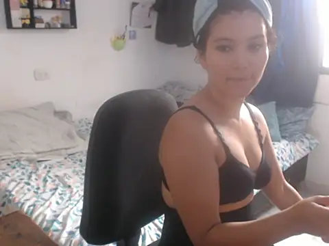 HannaKlein online show from January 2026 01:59:01 PM