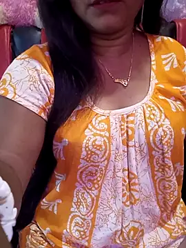 Snapshot of ella_mariya chatting on April 2026 09:03:02 AM ella mariya online show from April 2026 09:03:02 AM