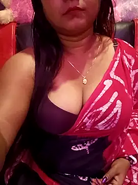 Snapshot of ella_mariya chatting on April 2026 02:23:02 PM ella mariya online show from April 2026 02:23:02 PM