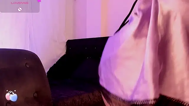 caro03x online show from September 2025 03:01:02 AM