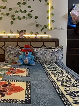 Ms stella online show from February 2026 02:22:02 AM