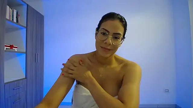 candydowson1 online show from February 2026 04:07:01 PM