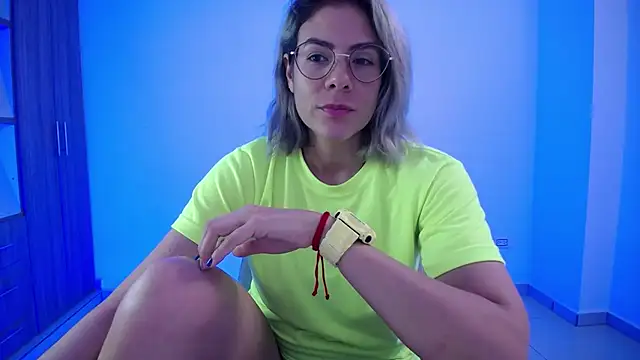 candydowson1 online show from October 2025 12:59:02 PM