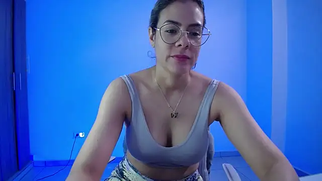 candydowson1 online show from October 2025 04:19:02 PM