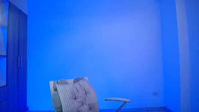 candydowson1 online show from November 2025 02:39:02 PM