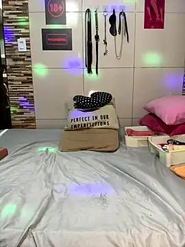 exquentadamay online show from November 2025 01:53:01 AM