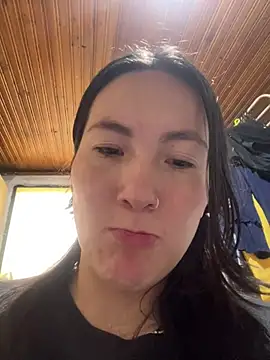 Snapshot of Elle_Lee_ chatting on February 2026 05:55:01 PM Elle Lee online show from February 2026 05:55:01 PM