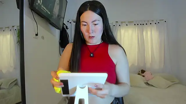 Snapshot of Elle_Lee_ chatting on October 2025 03:46:01 PM Elle Lee online show from October 2025 03:46:01 PM