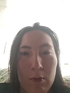 Elle Lee  online show from April 2026 03:27:02 PM