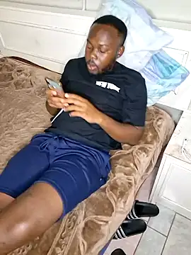 LaughRiotX online show from November 2025 07:07:01 PM