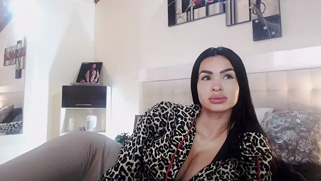  Pamela doll online show from March 2025 11:49:02 PM