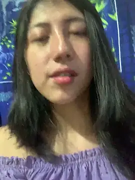 sarah12333 online show from May 2026 11:09:02 PM