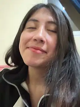sarah12333 online show from March 2026 08:13:01 PM