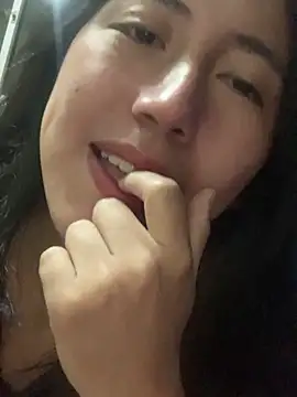 sarah12333 online show from May 2026 03:28:02 AM