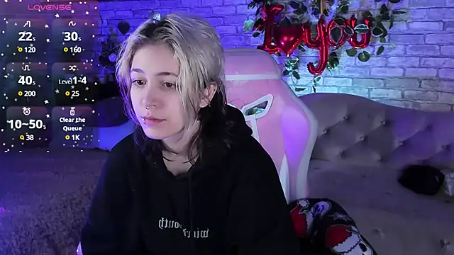 Snapshot of Alex_Howell chatting on March 2025 08:42:02 PM Alex Howell online show from March 2025 08:42:02 PM