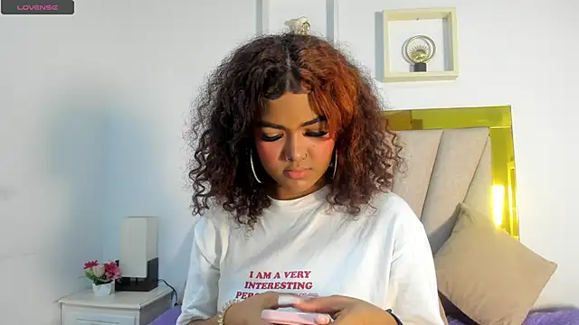 vahiolet fuentes online show from January 2026 03:00:02 AM