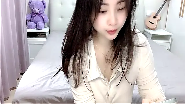 aisha123123 online show from November 2025 02:37:02 AM