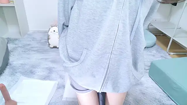 Nana Kamado online show from February 2025 03:23:01 AM