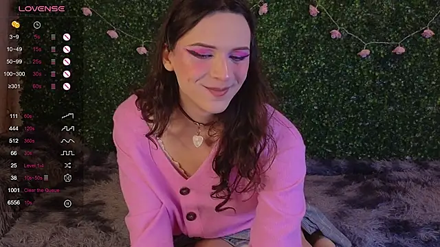 EkaterinaUpple online show from April 2026 06:25:02 PM