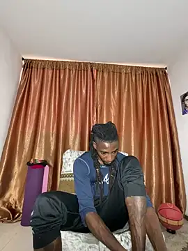 Snapshot of Malkon_Big chatting on October 2025 07:35:02 PM Malkon Big online show from October 2025 07:35:02 PM