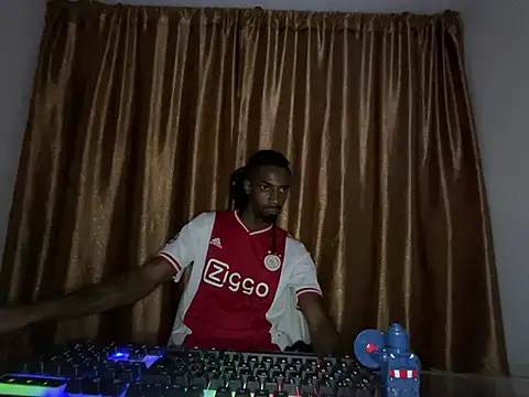 Malkon Big online show from February 2026 11:38:01 PM