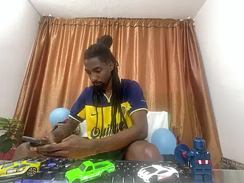 Snapshot of Malkon_Big chatting on June 2026 05:03:02 PM Malkon Big online show from June 2026 05:03:02 PM