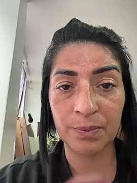 Snapshot of karenlennox1 chatting on July 2026 10:38:02 PM karenlennox1 online show from July 2026 10:38:02 PM