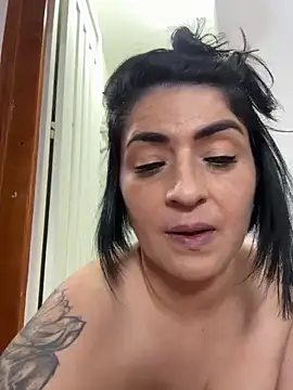 karenlennox1 online show from December 2025 08:59:02 PM