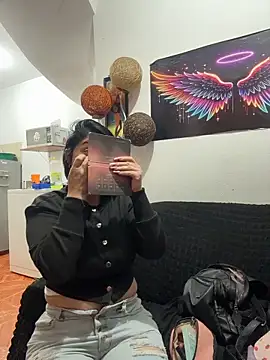 karenlennox1 online show from December 2025 11:09:01 PM