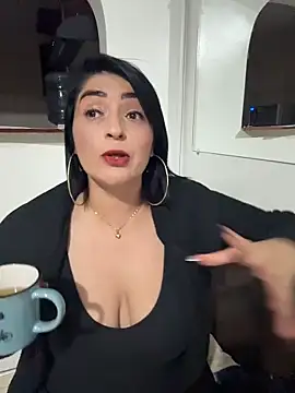 karenlennox1 online show from April 2026 11:52:01 PM