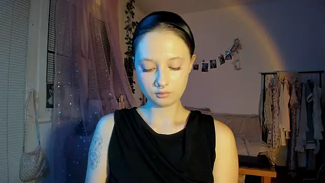 Jenny darling love online show from September 2025 06:13:01 PM