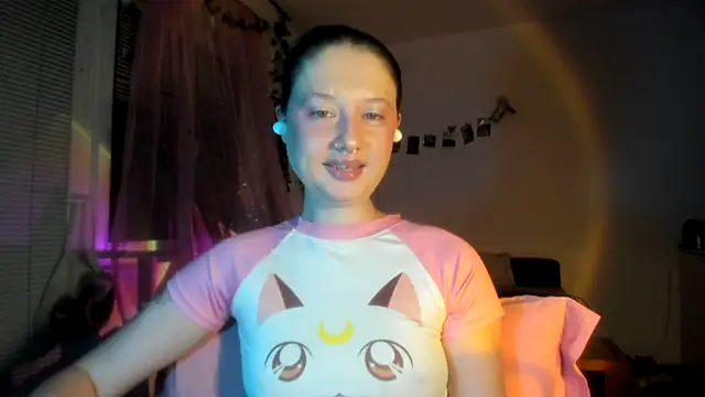 Jenny darling love online show from April 2026 06:03:02 PM