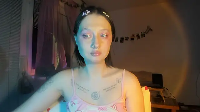 Jenny darling love online show from February 2026 07:14:01 PM