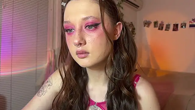 Jenny darling love online show from July 2026 07:29:02 PM