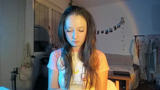 Jenny darling love online show from October 2025 06:38:02 PM