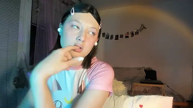 Jenny darling love online show from February 2026 07:13:01 PM