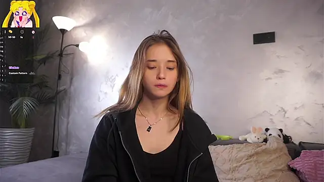 EdlinHargus online show from March 2026 02:02:02 AM