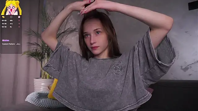 EdlinHargus online show from April 2026 02:14:01 AM