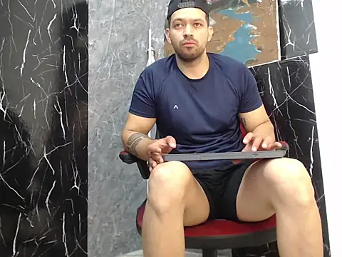 Snapshot of MrJayRave chatting on July 2026 02:14:01 PM MrJayRave online show from July 2026 02:14:01 PM