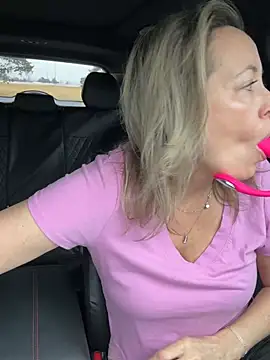 Cherry-red-xo online show from February 2026 05:54:02 PM