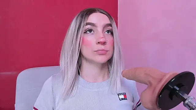 Kate bunny  online show from March 2026 11:22:02 AM